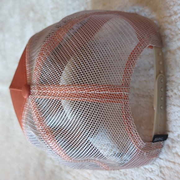 Goorin Bros Squirrel Nuts Animal Farm Snapback Trucker Hat - Picture 4 of 6